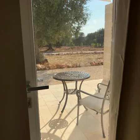 Tenuta La Pomona Country house *
